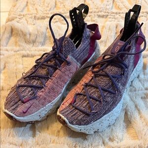 Nike Women's Space Hippie Cactus Flower